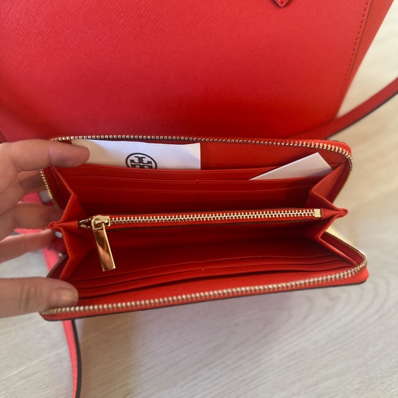 Tory Burch Emerson Purse & Wallet Set - Picture 2 of 6